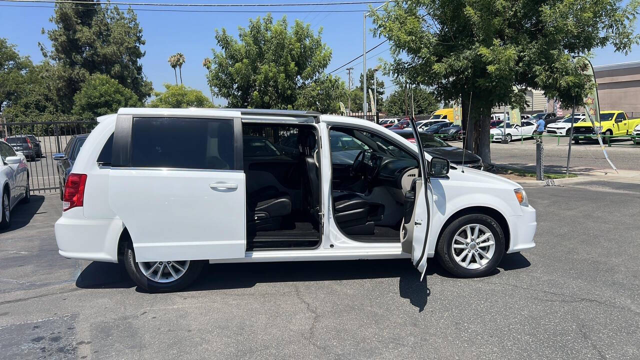 2019 Dodge Grand Caravan for sale at Auto Plaza in Fresno, CA