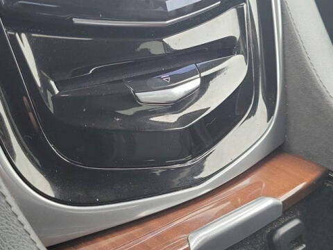 2020 Cadillac Escalade Luxury