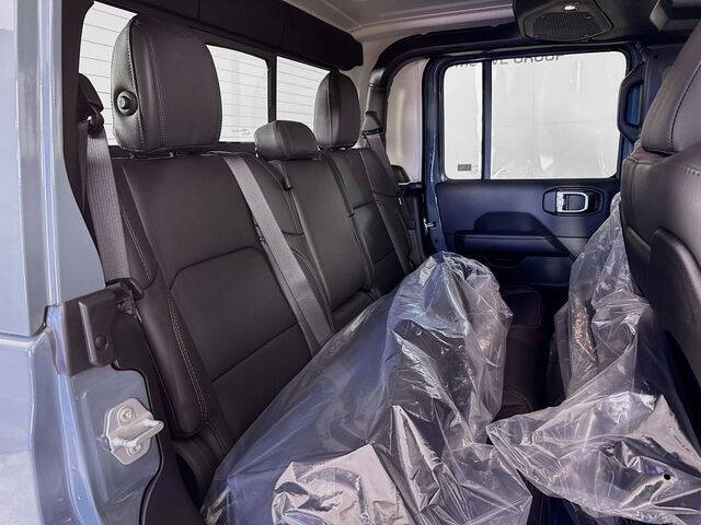 2025 Jeep Gladiator High Tide