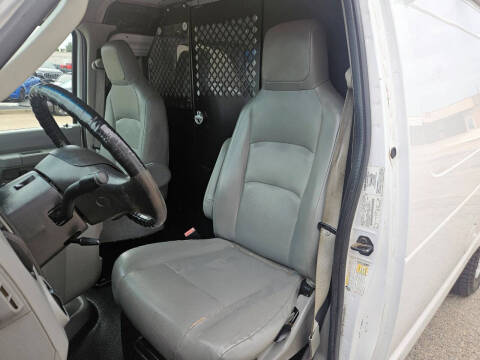 2014 Ford E-Series E-150