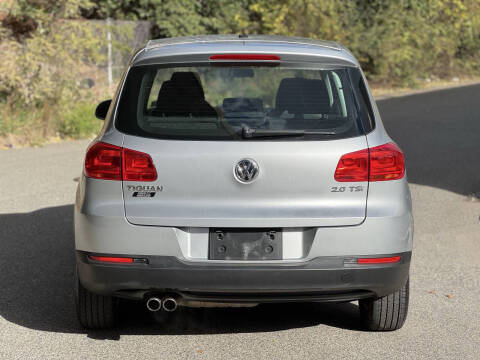 2013 Volkswagen Tiguan S