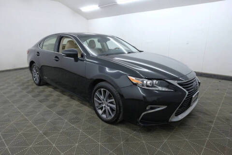 2017 Lexus ES 300h