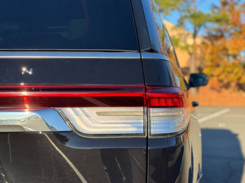 2022 Lincoln Navigator L Reserve