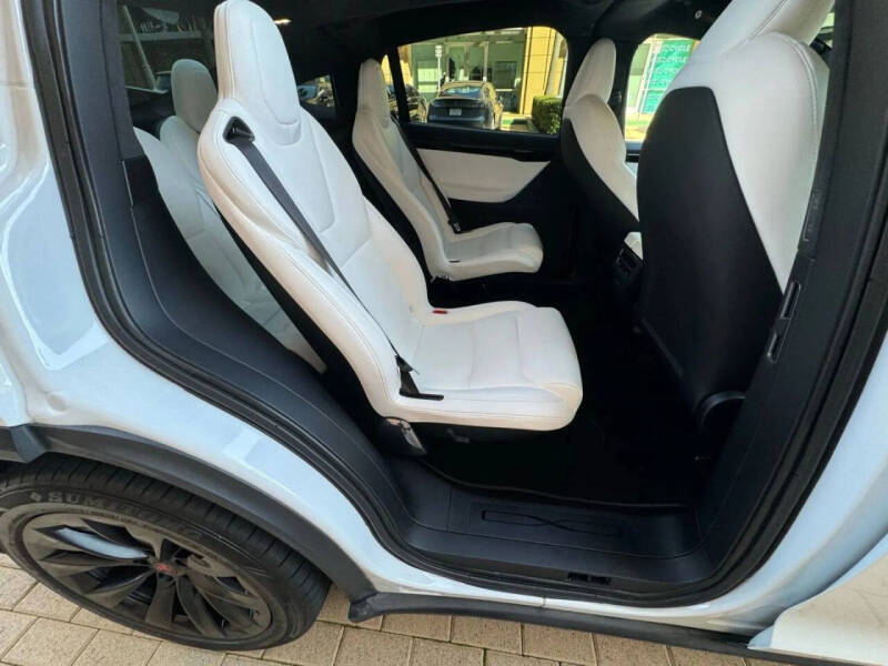 2020 Tesla Model X Long Range Plus