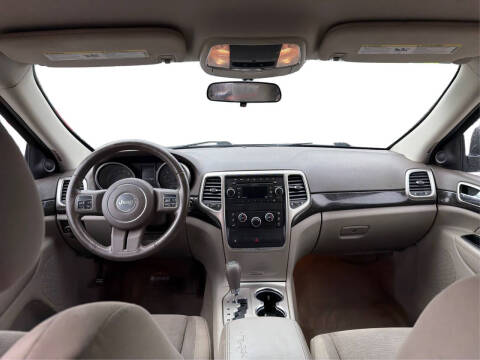 2011 Jeep Grand Cherokee Laredo