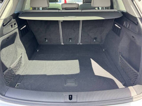 2025 Audi Q5 quattro S line Prem Plus 45 TFSI