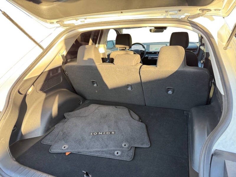 2024 Hyundai Ioniq 5 SE Standard Range