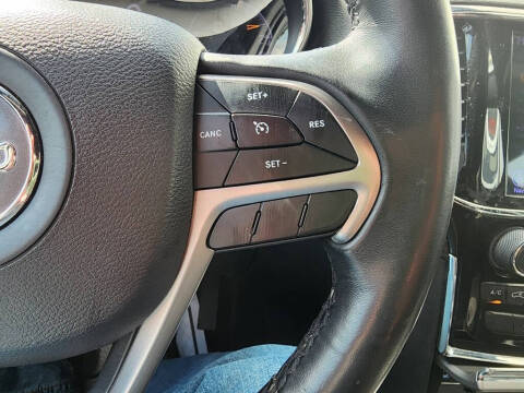 2019 Jeep Grand Cherokee Laredo E