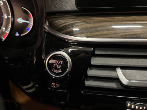 2017 BMW 5 Series 540i