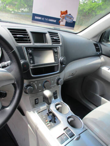 2013 Toyota Highlander Plus