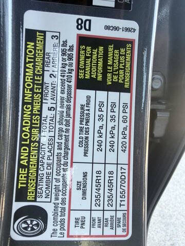 2025 Lexus ES 300h F SPORT Design