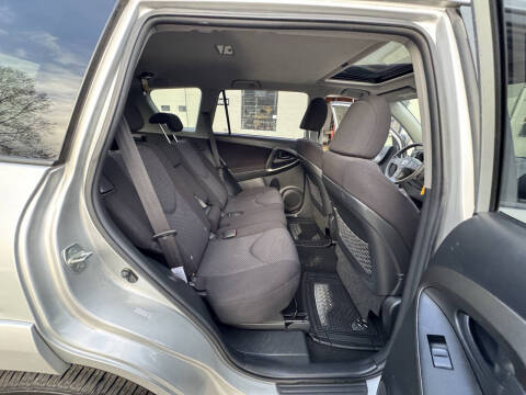 2009 Toyota RAV4 Sport