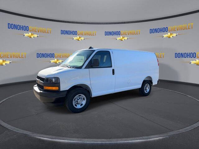 2025 Chevrolet Express 2500