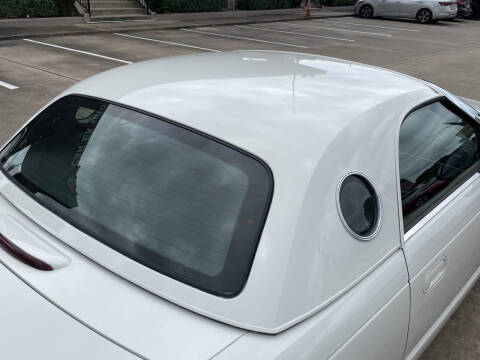2002 Ford Thunderbird Deluxe