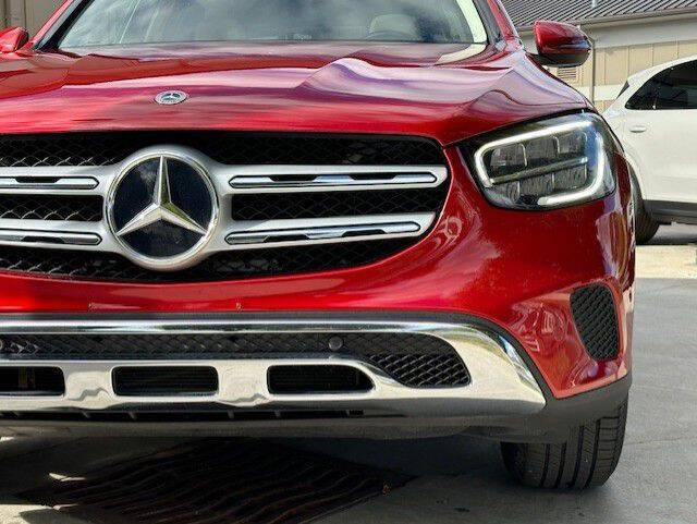 2021 Mercedes-Benz GLC GLC300 photo 10