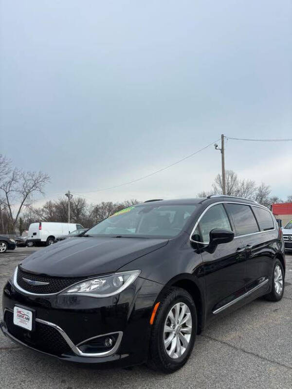 2019 Chrysler Pacifica Touring L