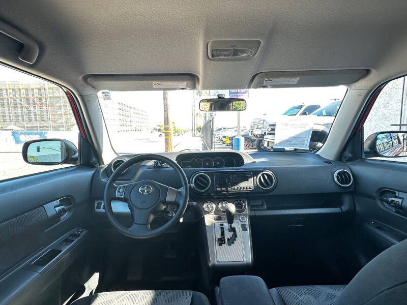 2013 Scion xB