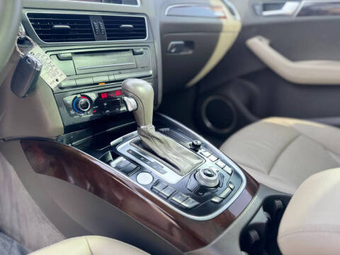 2012 Audi Q5 3.2 quattro Premium Plus