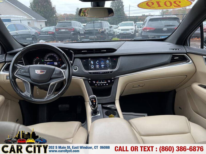 2019 Cadillac XT5