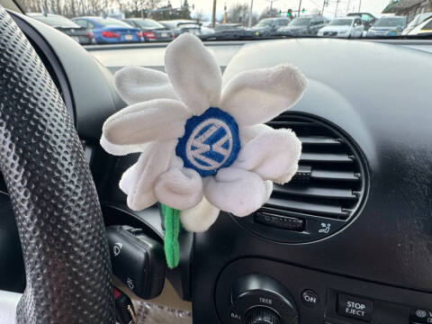 2002 Volkswagen New Beetle GLS