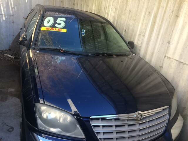 2005 Chrysler Pacifica Touring