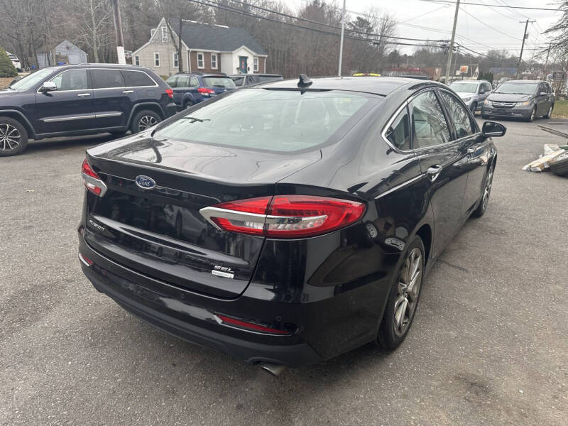 2019 Ford Fusion SEL