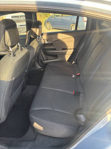 2012 Chrysler 200 Touring