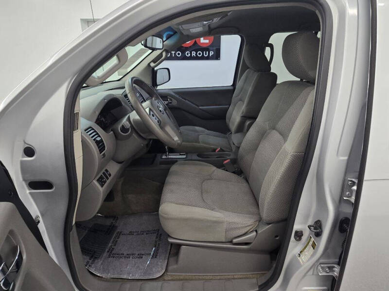 2012 Nissan Frontier S