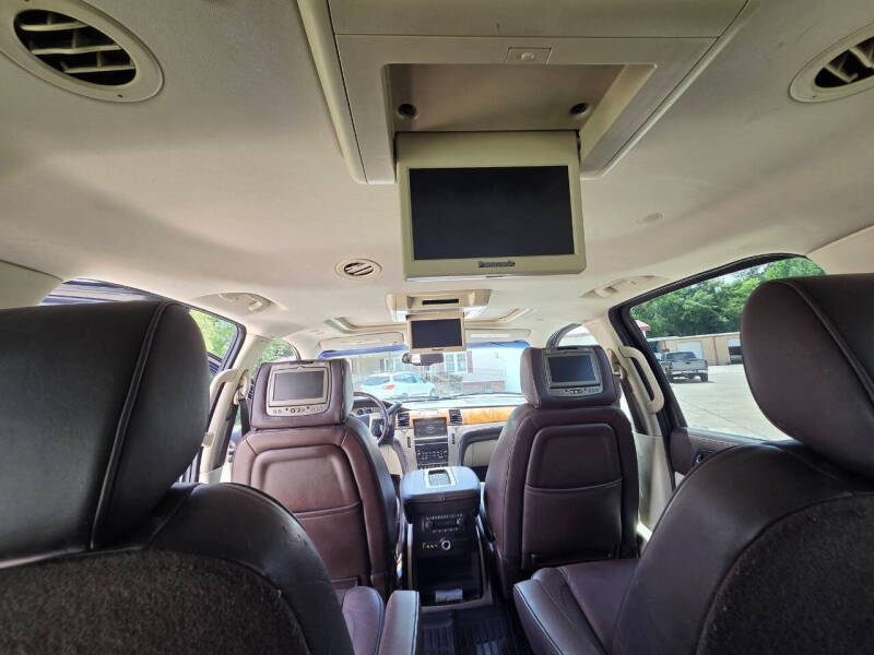 2011 Cadillac Escalade ESV Platinum Edition
