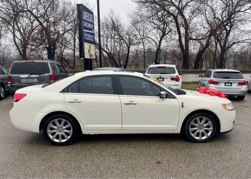 2012 Lincoln MKZ Base photo 5