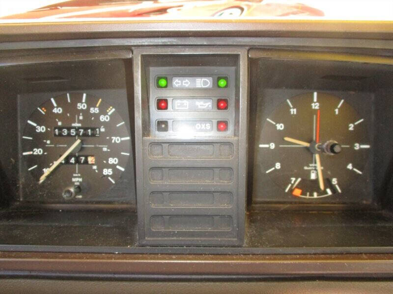 1982 Volkswagen Vanagon Camper