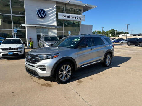 2020 Ford Explorer