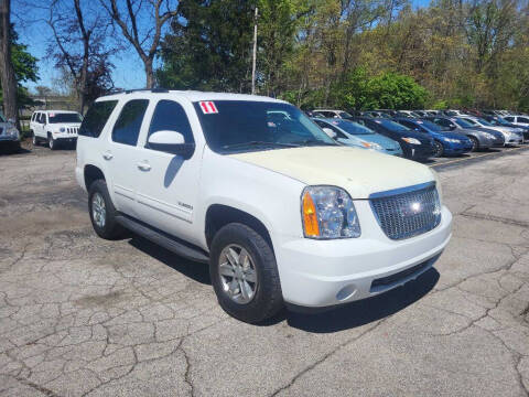 2011 GMC Yukon SLE