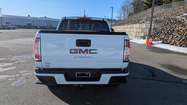 2022 GMC Canyon