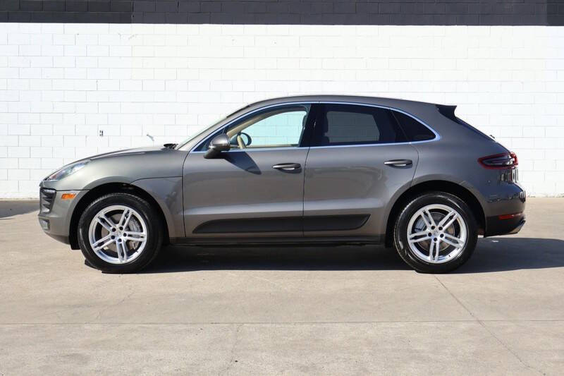 2016 Porsche Macan S