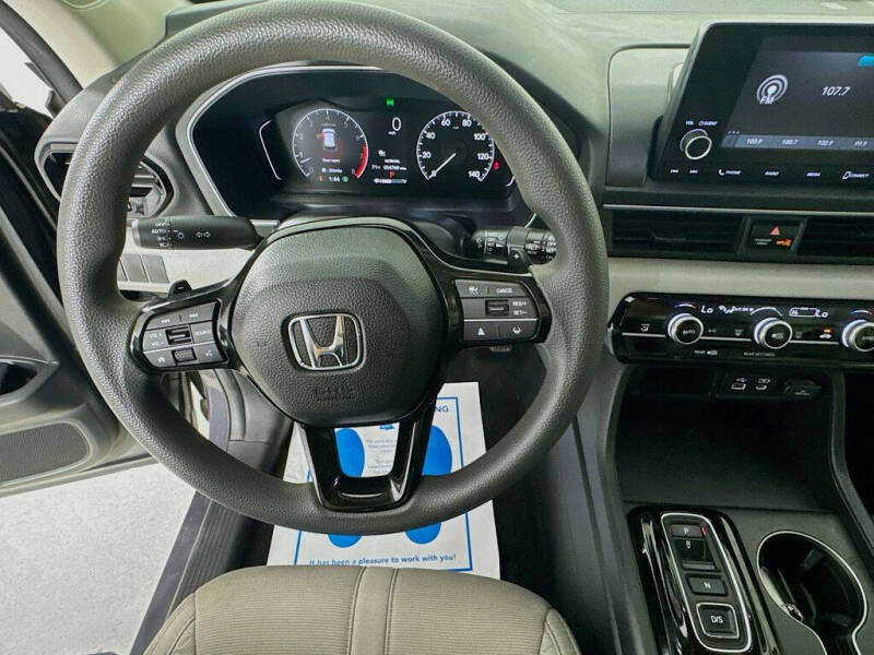 2023 Honda Pilot LX