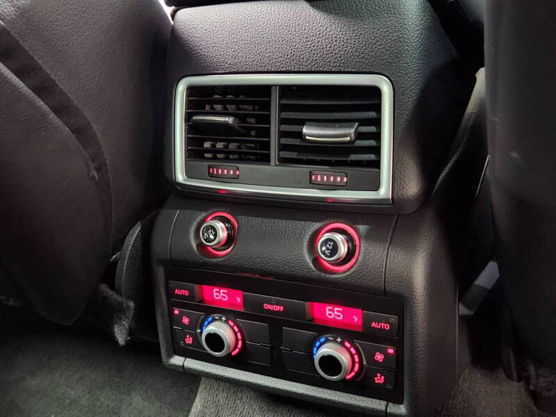 2015 Audi Q7 3.0T quattro Premium Plus