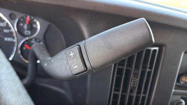 2024 Chevrolet Express 2500