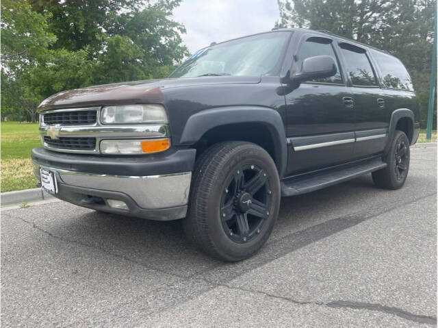 2004 Chevrolet Suburban 2500 LT