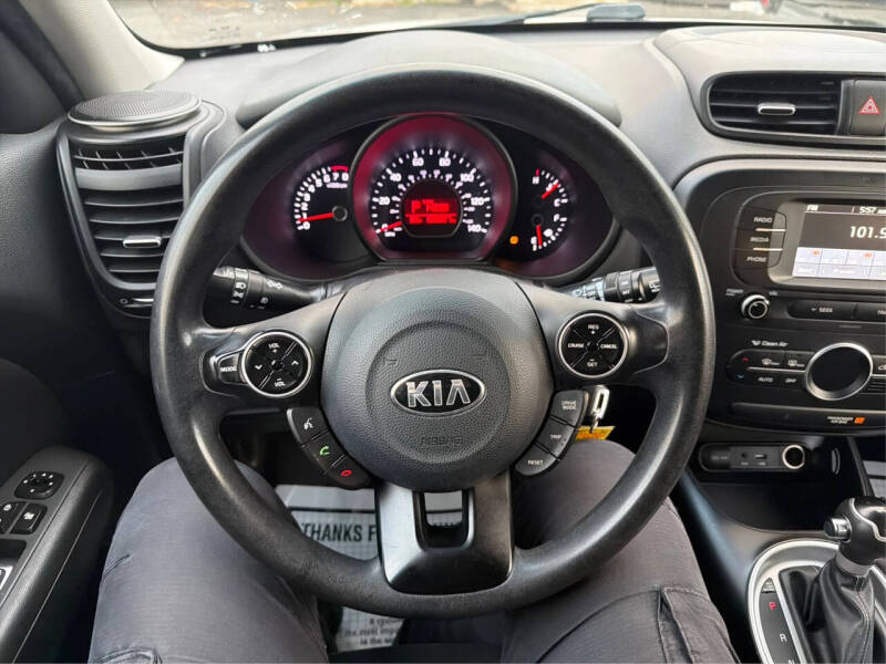 2017 Kia Soul +