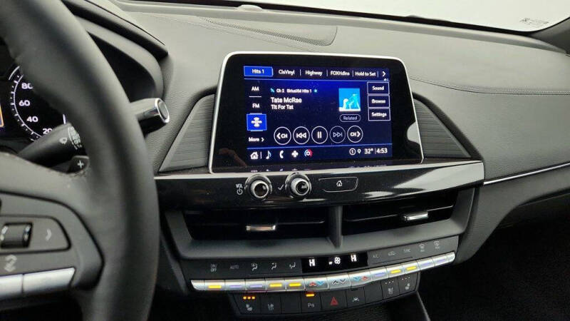 2025 Cadillac CT4 Premium Luxury