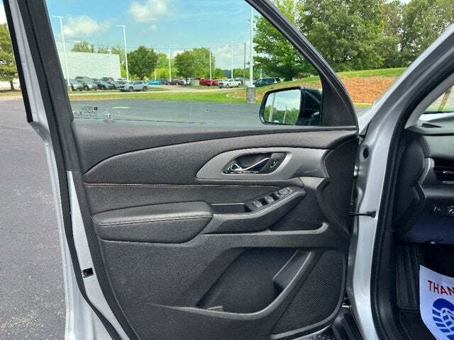 2020 Chevrolet Traverse 29