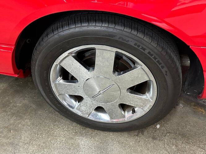 2003 Ford Thunderbird