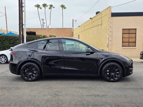 2022 Tesla Model Y Long Range