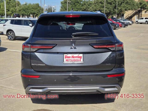 2025 Mitsubishi Outlander SEL