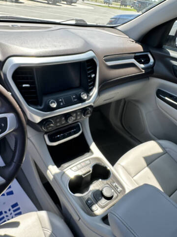 2021 GMC Acadia SLT