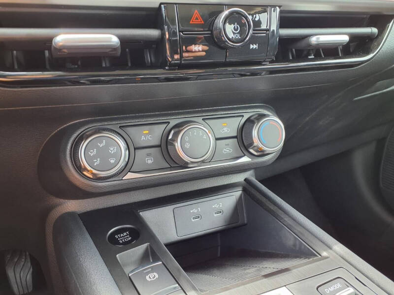 2026 Nissan Kicks S