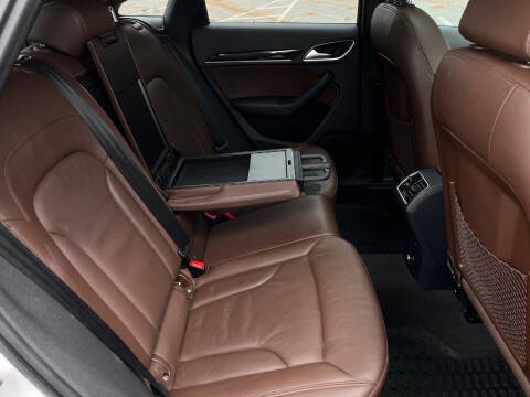 2016 Audi Q3 2.0T Premium Plus