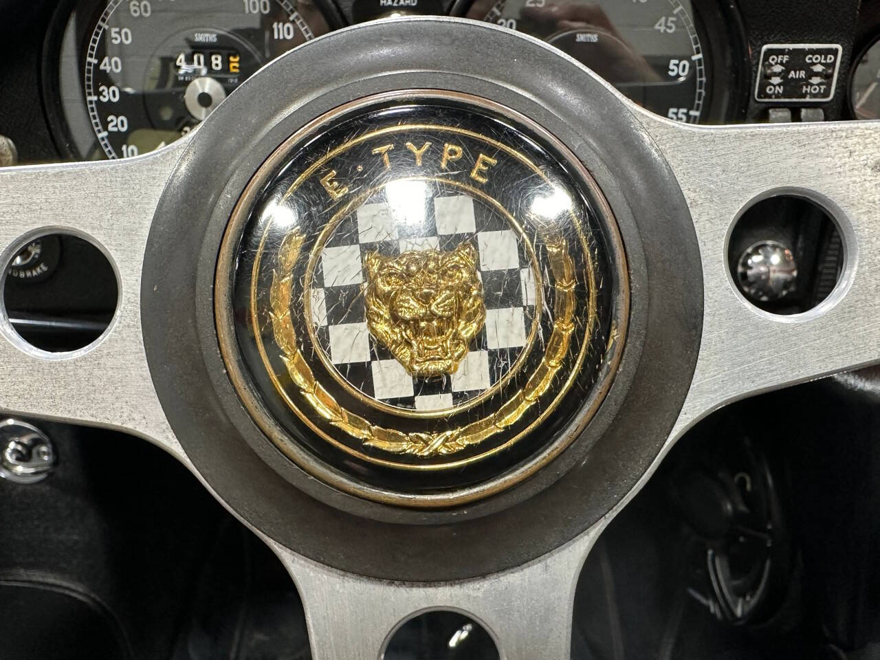 1968 Jaguar E-Type 28