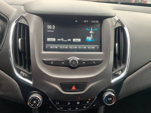 2018 Chevrolet Cruze LT Auto